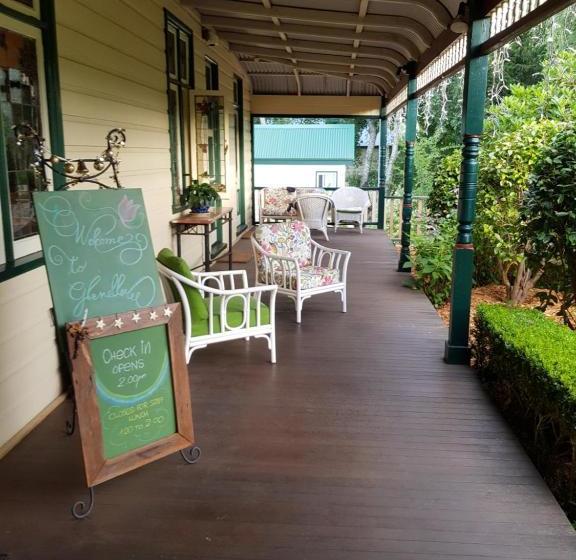 בית מלון כפרי Glenella Guesthouse
