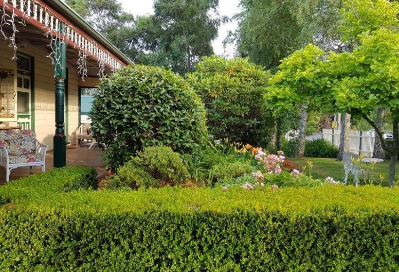 בית מלון כפרי Glenella Guesthouse