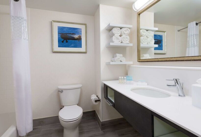 فندق Hampton Inn & Suites Tampa Airport Avion Park Westshore