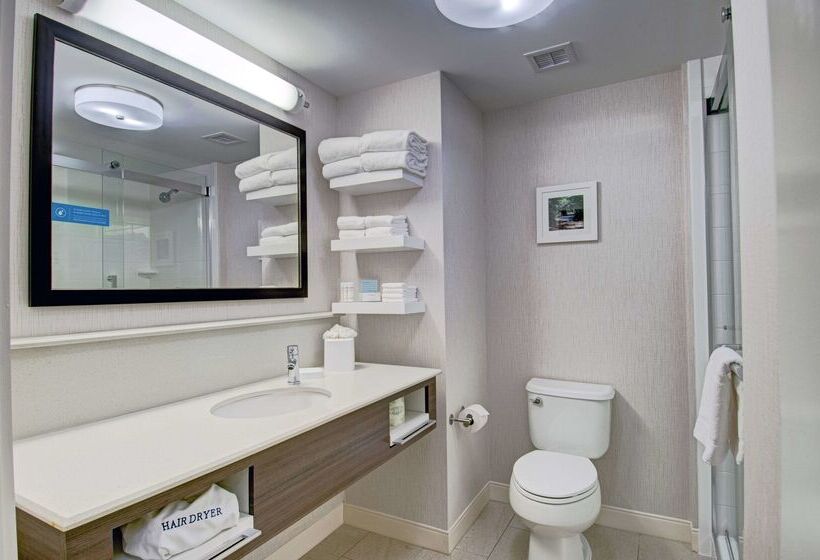 فندق Hampton Inn Boston  Westborough