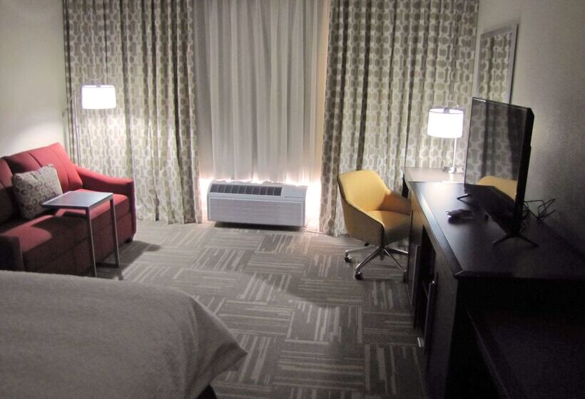 فندق Hampton Inn Mcpherson