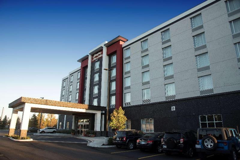 فندق Hampton Inn & Suites By Hilton Thunder Bay