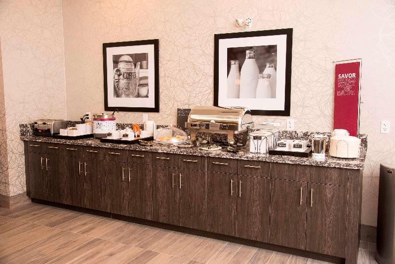 هتل Hampton Inn & Suites By Hilton Thunder Bay