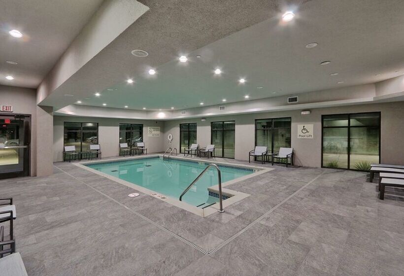 호텔 Hampton Inn & Suites Guthrie