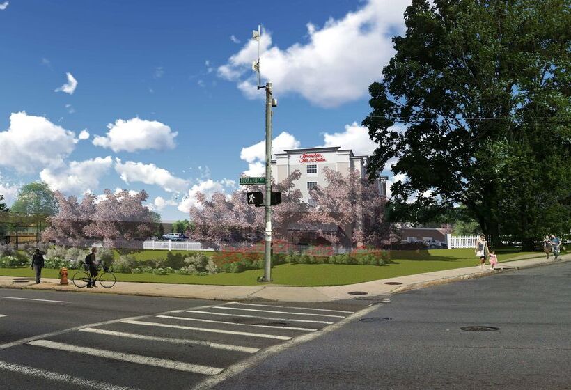 Отель Hampton Inn & Suites Yonkers Westchester