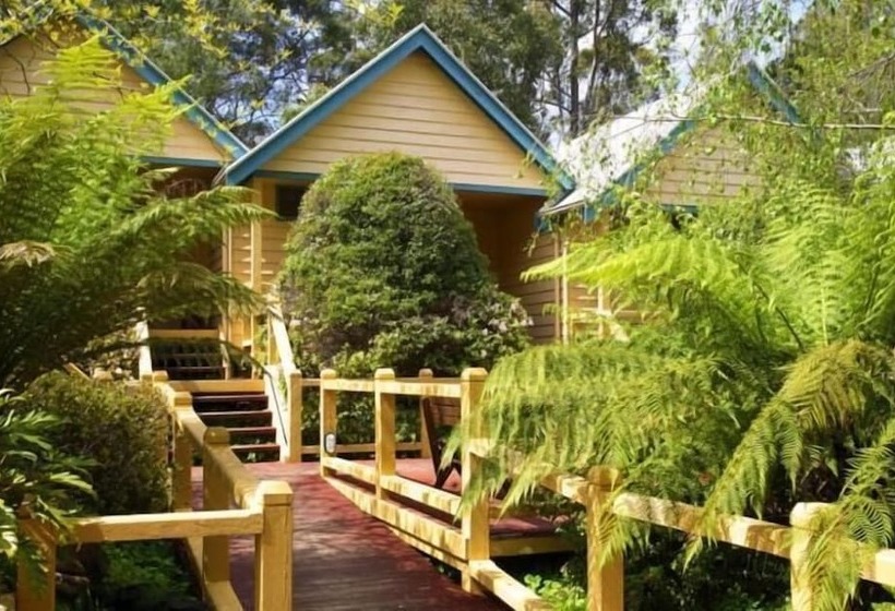 هتل Heritage Trail Lodge