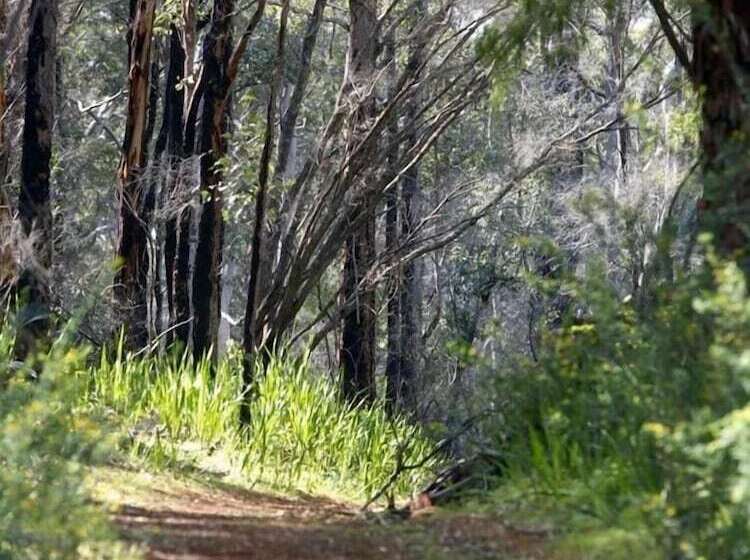 هتل Heritage Trail Lodge