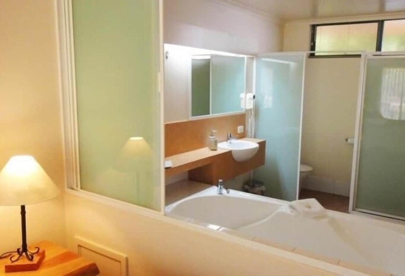 هتل Heritage Trail Lodge