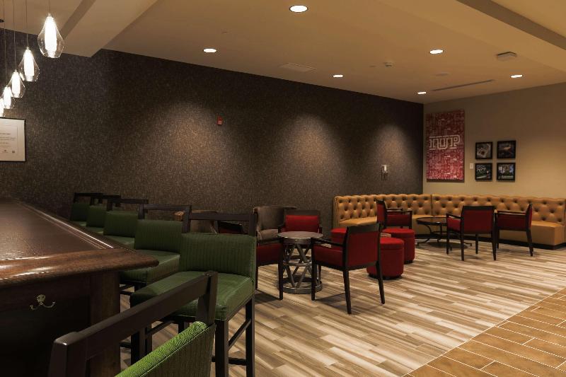 酒店 Hilton Garden Inn Indiana At Iup