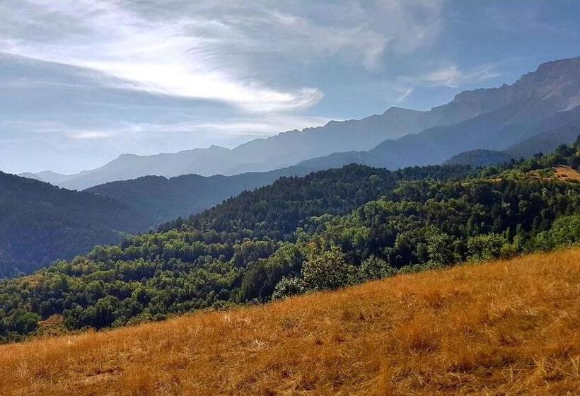 בית מלון כפרי Hosteria Toloriu 1848