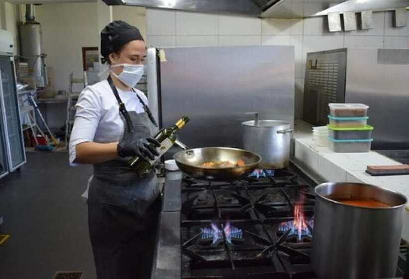 Otel Howard Johnson Chascomus