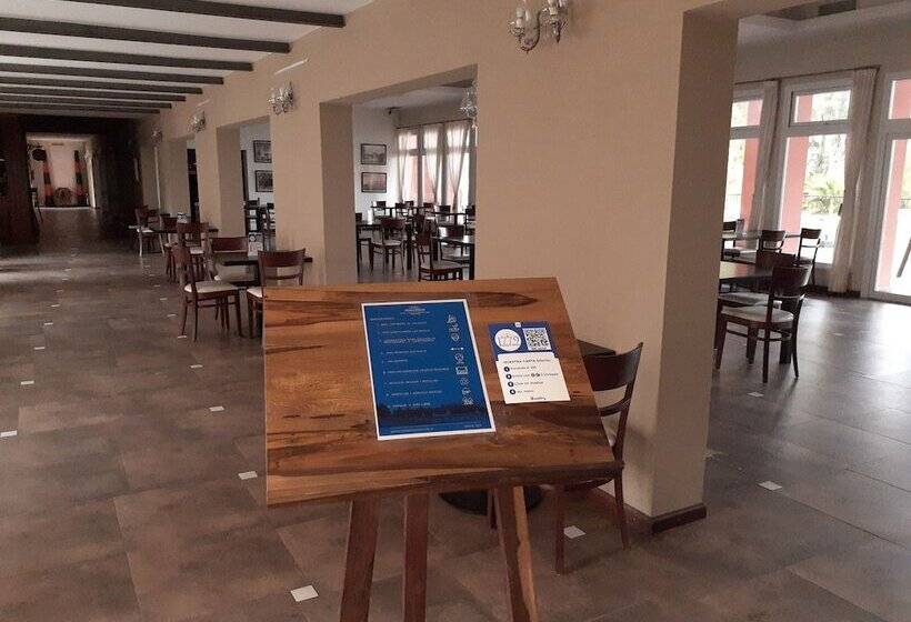 Otel Howard Johnson Chascomus