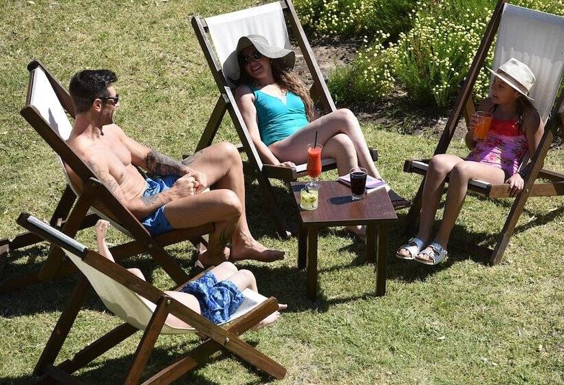 Otel Howard Johnson Chascomus