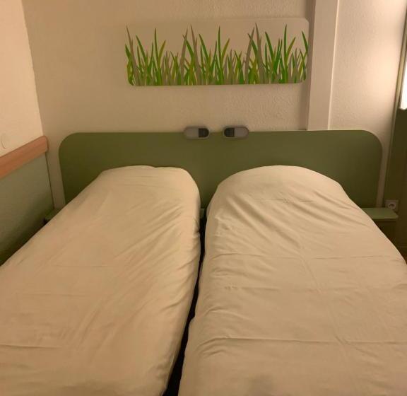 בית מלון כפרי Ibis Budget Chambéry Sud Challesleseaux