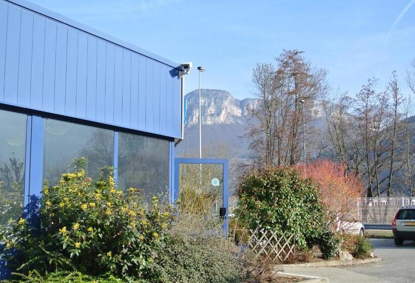 בית מלון כפרי Ibis Budget Chambéry Sud Challesleseaux