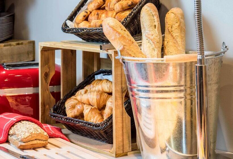 בית מלון כפרי Ibis Budget Sallanches Pays Du Mont-blanc