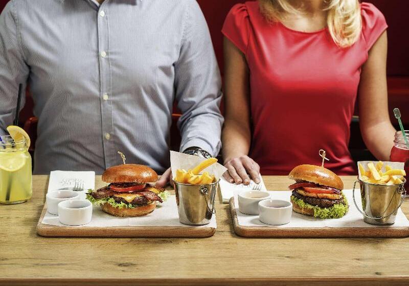 ホテル Ibis Gdansk Stare Miasto