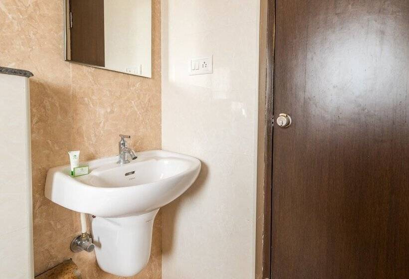 Itsy Hotels Worldtree