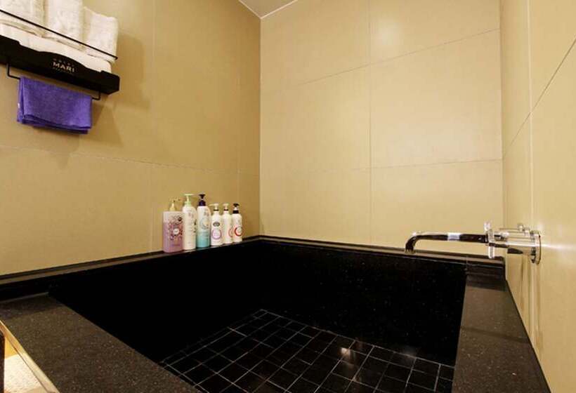 בית מלון כפרי Jeonju Mari