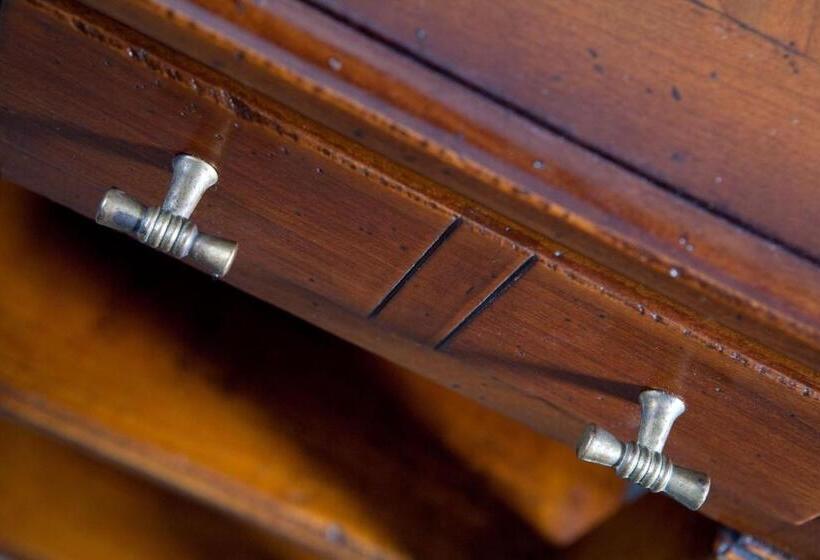 هتل Kabadoni Boutique