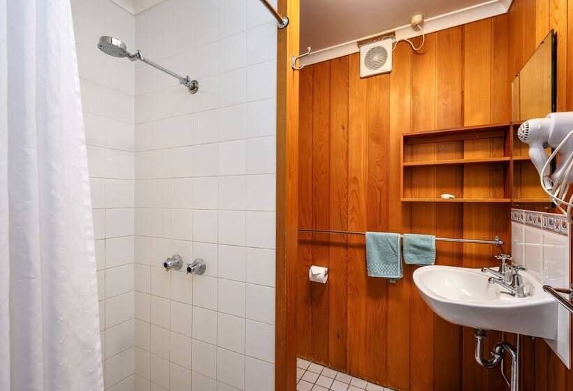 בית מלון כפרי Kasees Apartments & Mountain Lodge