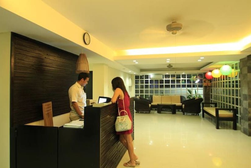 호텔 Collection O Airport Kuta Bali