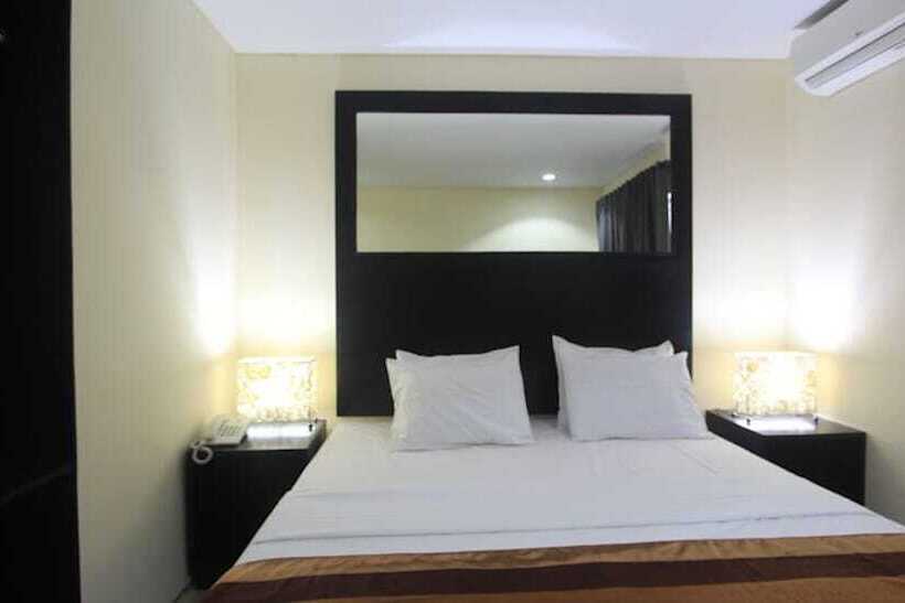 호텔 Collection O Airport Kuta Bali