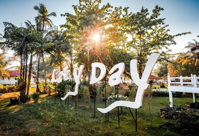 호텔 Lazy Day The Resort