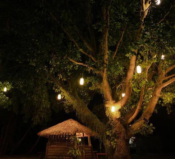 호텔 Lazy Day The Resort