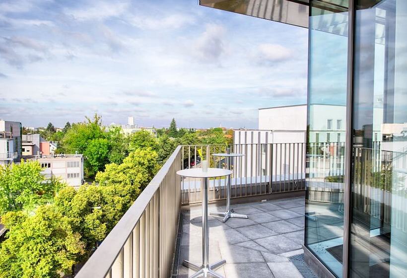 Leonardo Hotel Munich City South