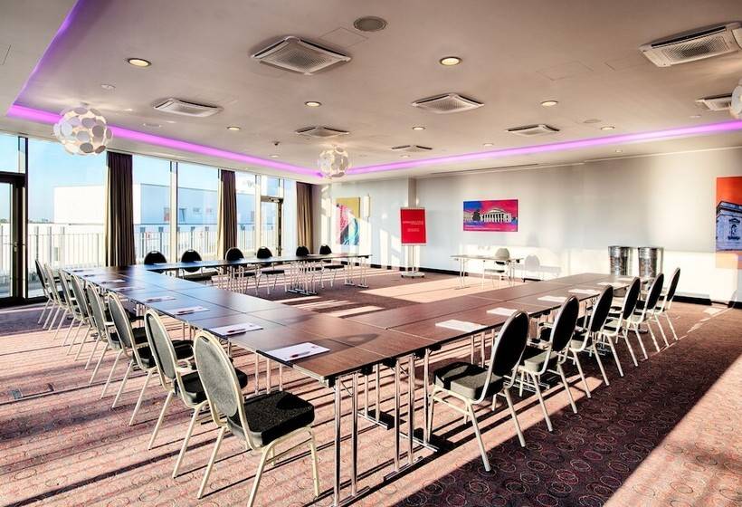 Leonardo Hotel Munich City South