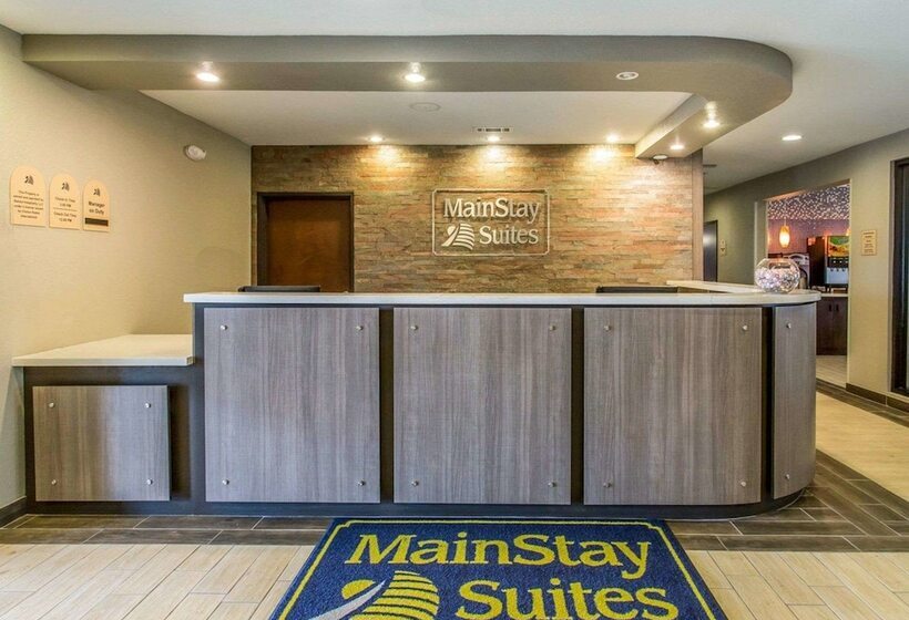 Отель Mainstay Suites Midland