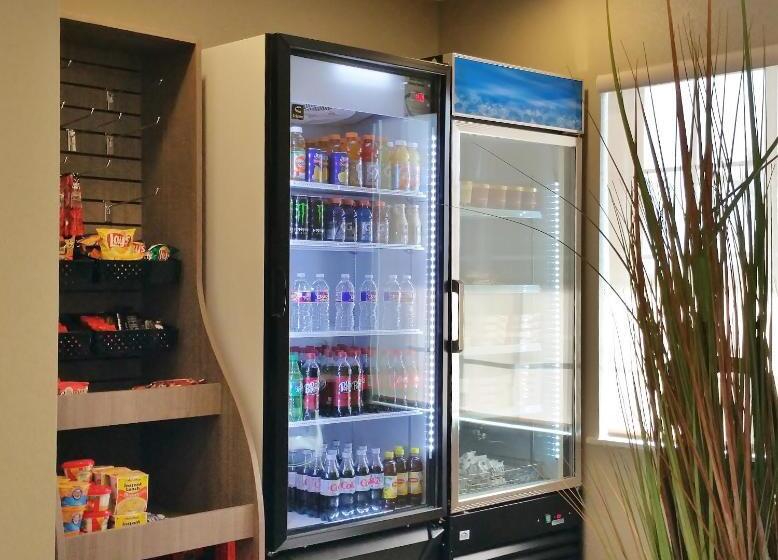 هتل Mainstay Suites Midland