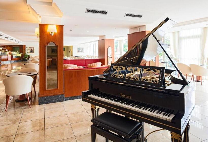 호텔 Majestic Palace