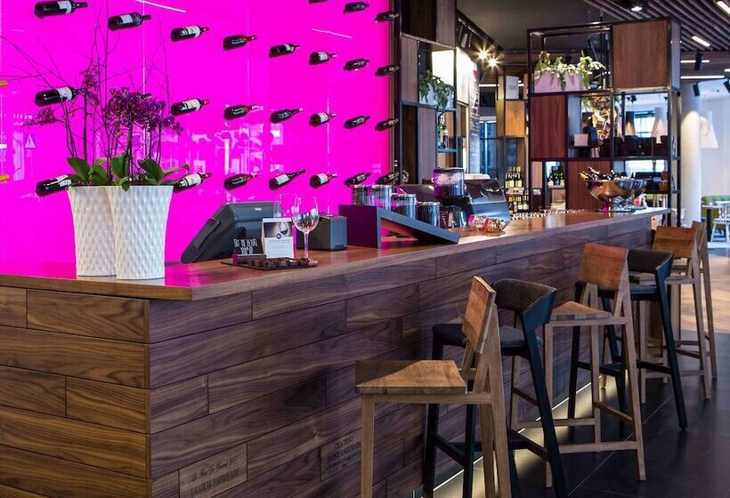 ホテル Mercure Krakow Stare Miasto