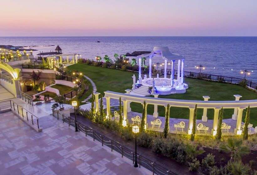 Merit Royal Premium Hotel Casino & Spa