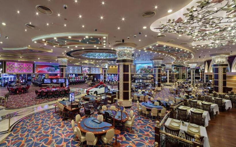 Merit Royal Premium Hotel Casino & Spa