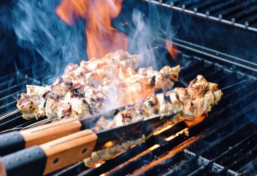 호텔 Millennium Hail