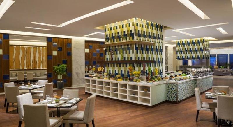 호텔 Millennium Hail