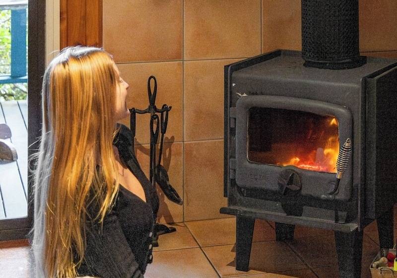 בית מלון כפרי Montville Country Cabins