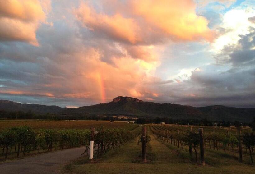 בית מלון כפרי Nightingale Villas