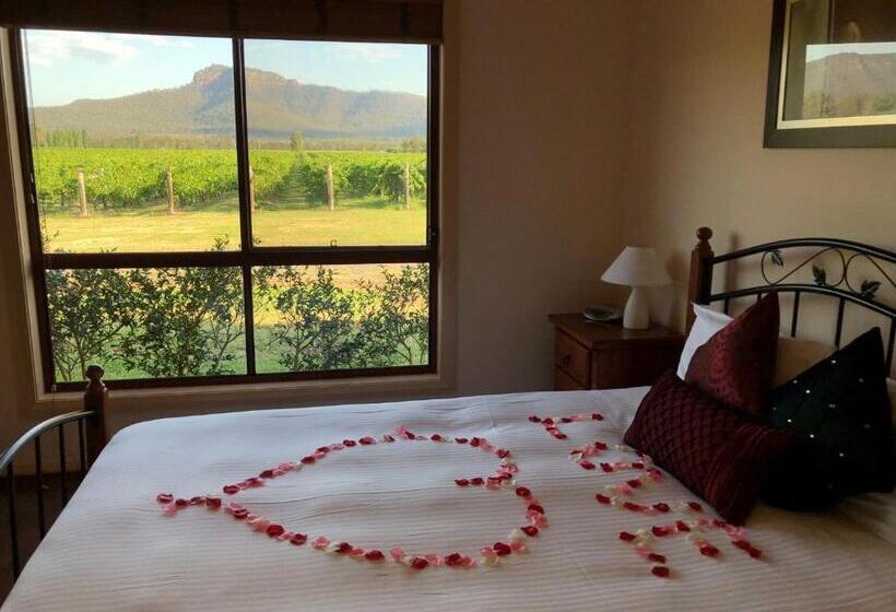 בית מלון כפרי Nightingale Villas