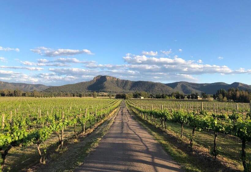 בית מלון כפרי Nightingale Villas