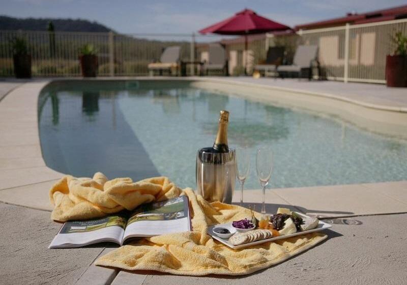 בית מלון כפרי Nightingale Villas