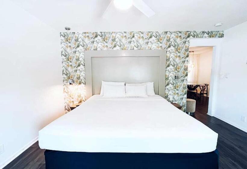 בית מלון כפרי North Beach