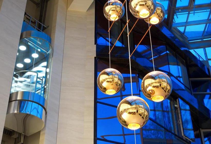 Отель Parklane Resort And Spa