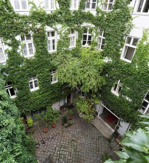 هتل Pension Kraml