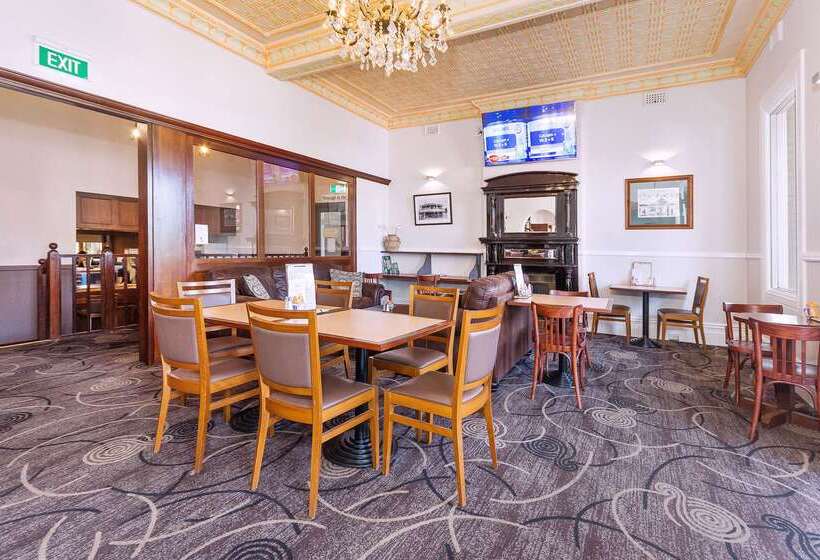 Quality Hotel Bayswater