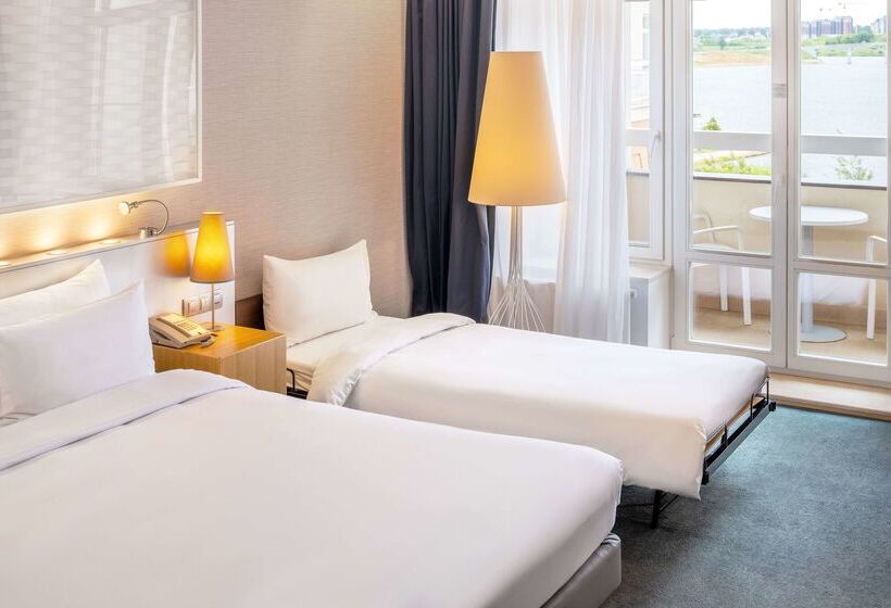 هتل Radisson Resort, Zavidovo