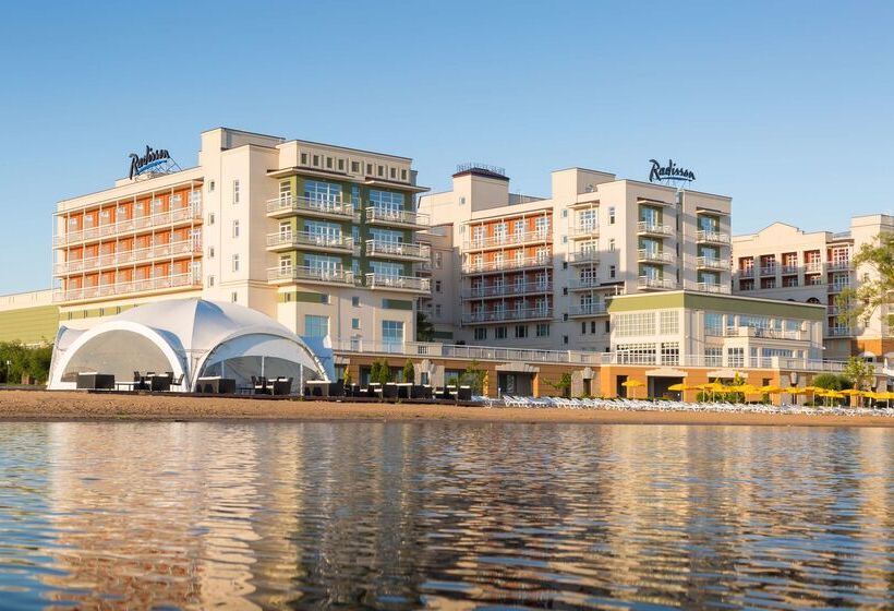 هتل Radisson Resort, Zavidovo